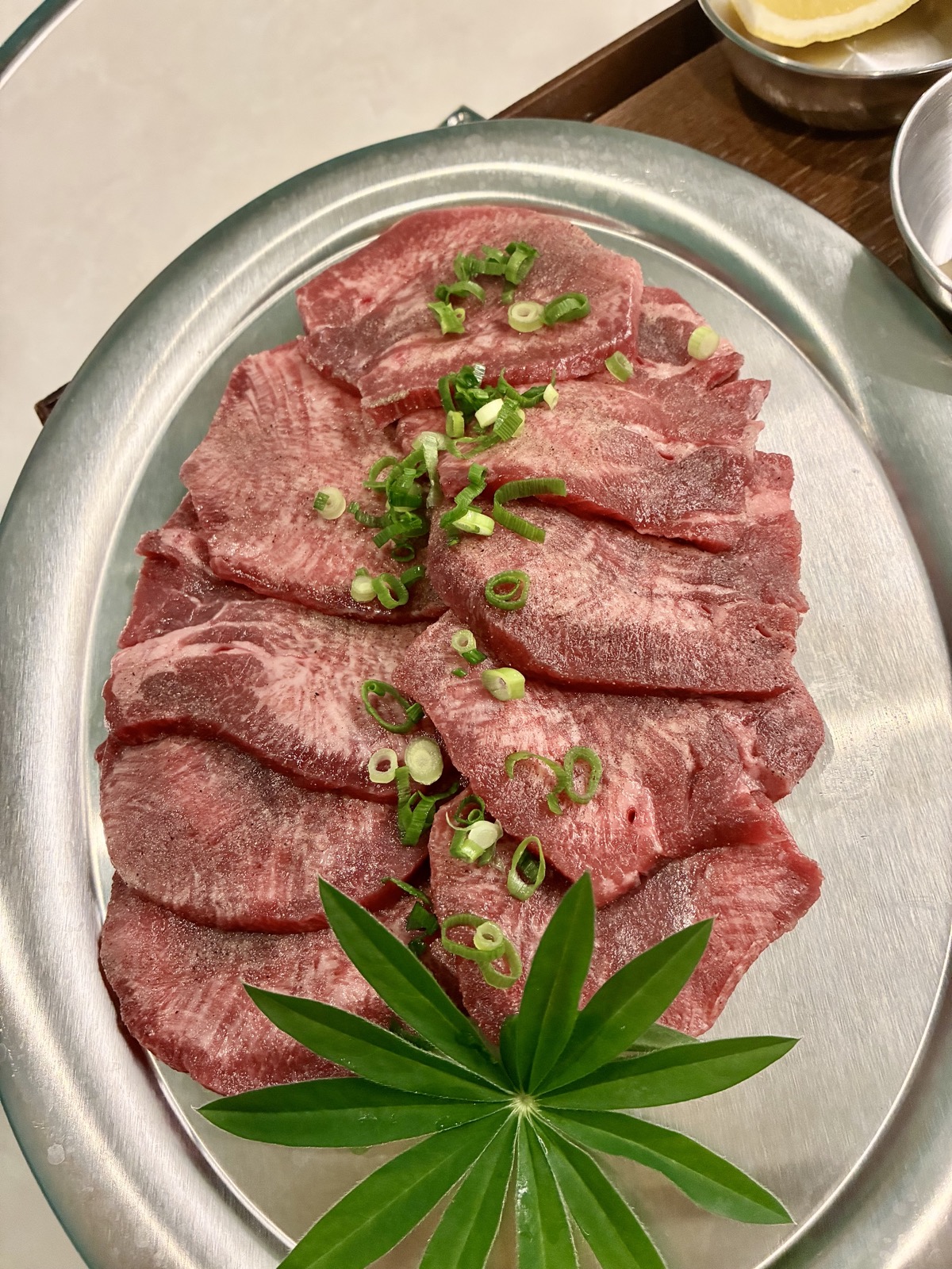 厚切りの牛タン
